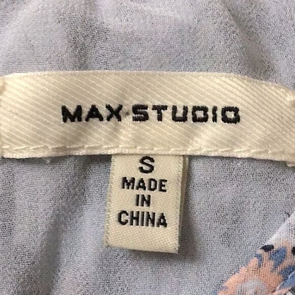 Max Studio Pastel Blue Floral Pleated Sleeveless Blouson Blouse - Picture 11 of 13